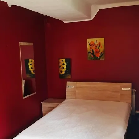 דירה Guest Wing With Private Sauna